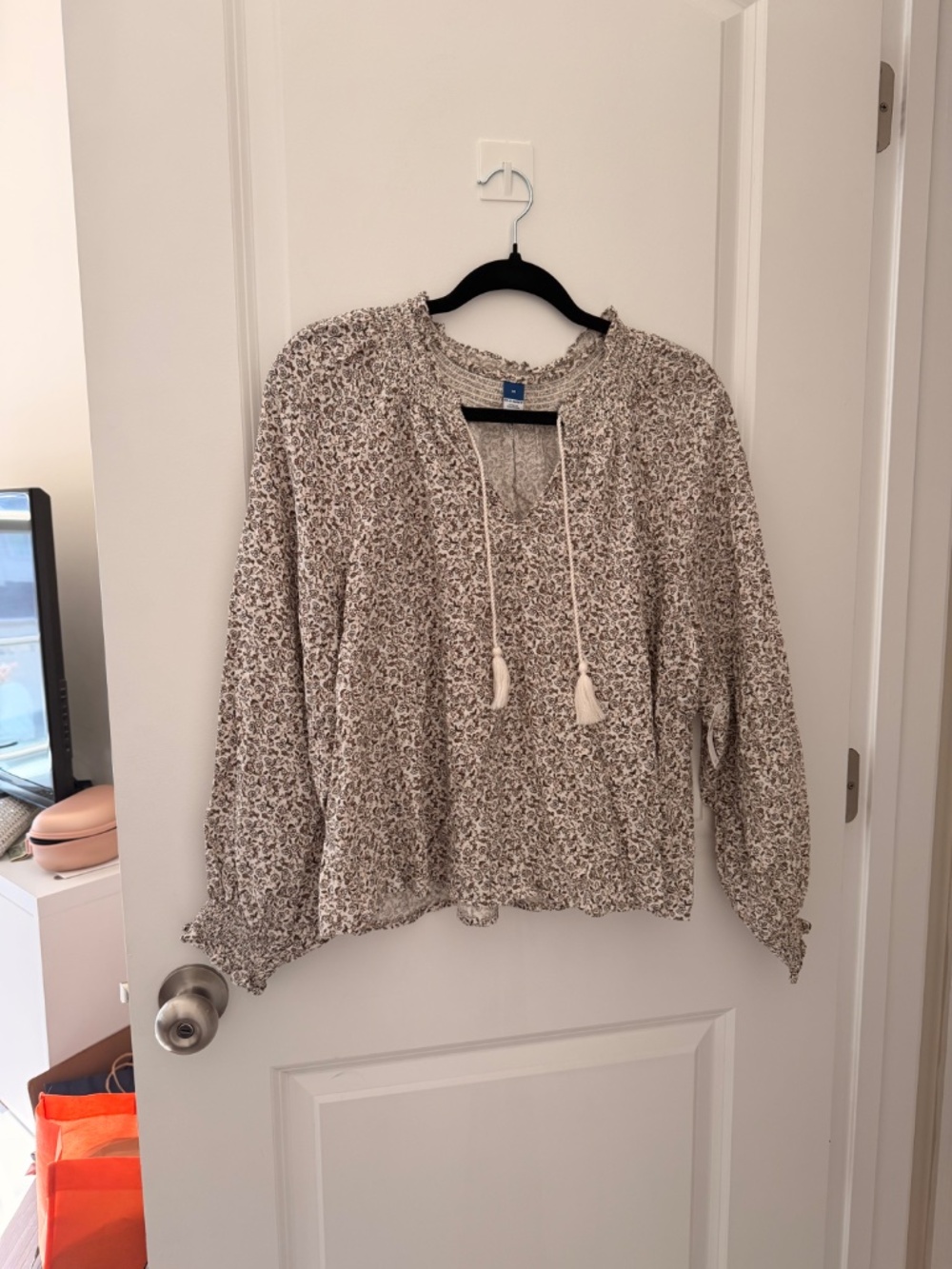 NEW WITH TAGS cute fall top